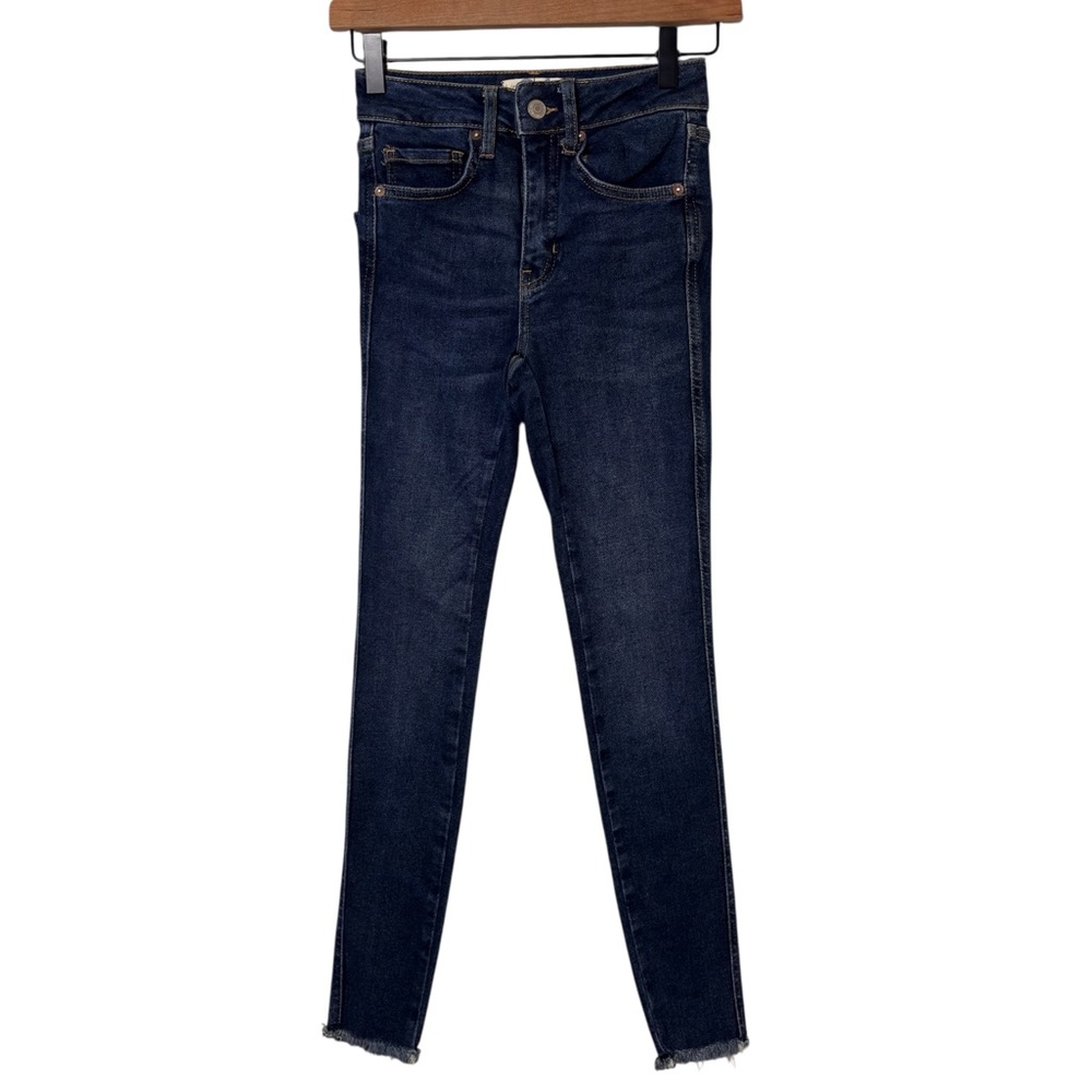 FREE PEOPLE WE THE FREE DARK BLUE SKINNY JEANS SIZE 24 BRAND NEW WITH TAGS